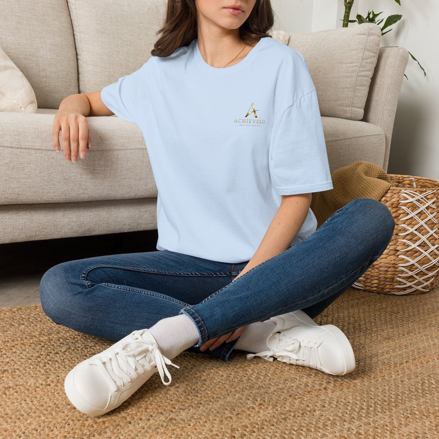 ACHIEVULO Signature Gold Emblem Tee